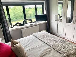 Отели типа «постель и завтрак» Railway Country House Гори Двухместный номер с 1 кроватью, вид на сад-2